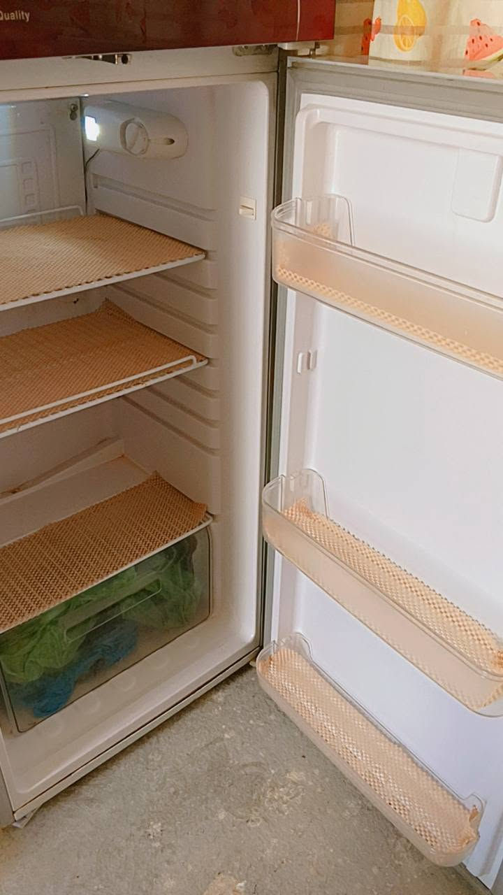 ثلاجه نضيفه جداا 125قفل‏‪***********‬‏
