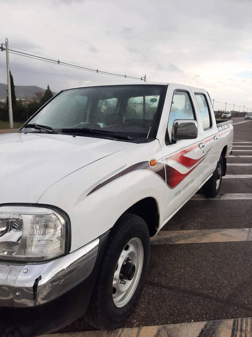 به ناوى خواى كه وره
نيسان ده بل كابينه
مؤديل 2007 
ناو سور به خاخ تاك كيج
ره قه م سليمانى 
به شه ر تى ته حو يلو خه رامه 
بيه ده عمو ليدراوه 
به شه رتى كيرو مه كينه
شه رتى ١٠ فيته ر
بيجالو سارده كو ته 
هه نيك بؤ ياخى تيدايه 
به لام كه من له ٣ شوين تيدايه 
شوين سه يد سادق
نرخ خوار بازار 110$   مه جال
تكايه جوابى نامه و كؤ مينت ناده مه وه زماره ى خاوه نى دانرازه كيكر ياره با په يوه ندى بكات...
ژ..م،،،،***********
ژ..م،،،،***********
