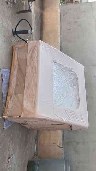 خيمة الطول 3 متر العرض 210 ارتفاع مترين مع ملحقاتها كاملة 
رقمي ***********
