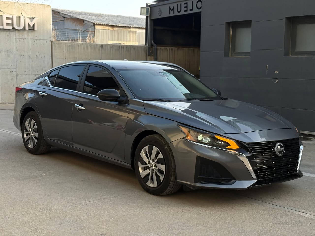 نيسان ئالتيما 2024 مواسەفات S : 
تەنها 26,000 روشتووه
جاملغ و بونيدى بوياخه بى ناووكرتن
و جاملغى سەكن كليرى ئەمريكايه
سيتى راديتر بيلاديه سەيارەکە زور جوانه

سعر لە کۆمێنت داوابکە ڕاستەخۆ بۆت دیت 📩 

گێر و مەكينه و رادار و بەرد به شەرت
ژماره كاتيه دوو مانكى لەکەلە بو رەقم

ژمارەی خاوەنی 
***********
وەتساب
