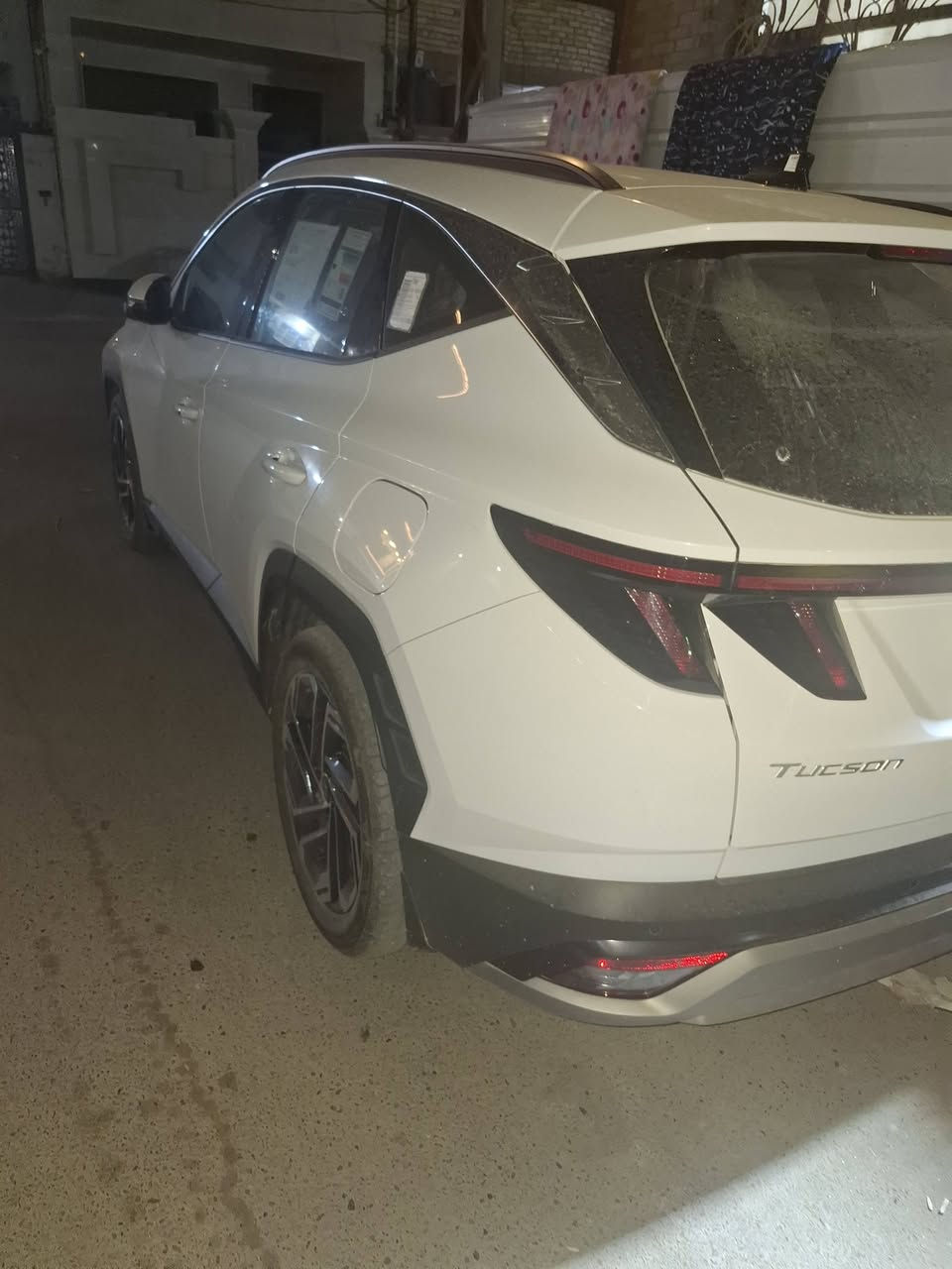 توسان خليجي ماشيه ٨٠٠٠ الف بيه بس طخه بل جاملغ موضح بل صوره مديل 2025 ***********
