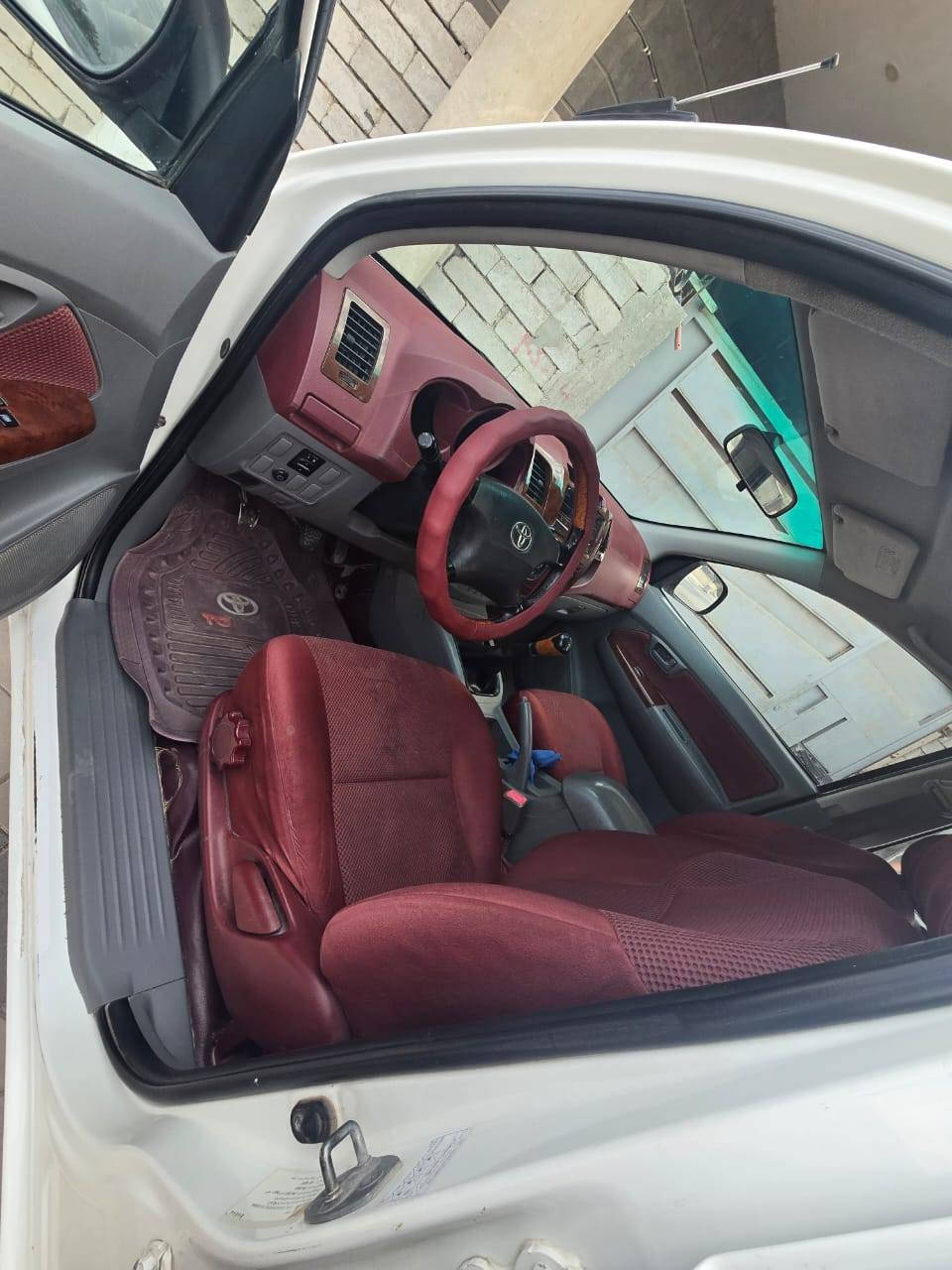 سلام عليكم للبيع هايلوكس للبيع موديل٢٠١٠ ***********
