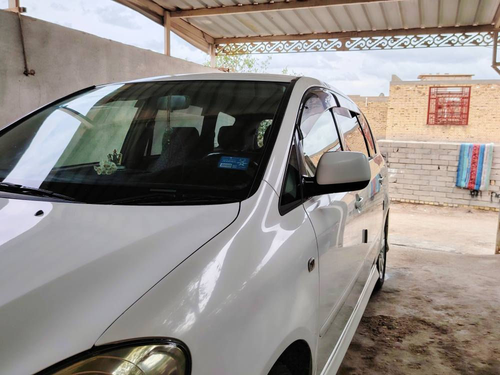 سيارة ابصم موديل 2001 مكفوله من الضربه والصبغ سياره جديده نضيفه رقم بصرة سنويه 2030، السعر 125 المكان بصرة- قضاء المدينه
رقم الهاتف : *********** البصرة, العراق
