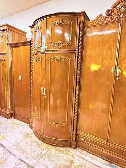 غرفه صاج شغل وصط مستعمال 
السعر ٧٥٠ بيهة مجال  
شد نقل داخل بغداد مجاني
نضافه 85
7 قطع🌸***********🌸
