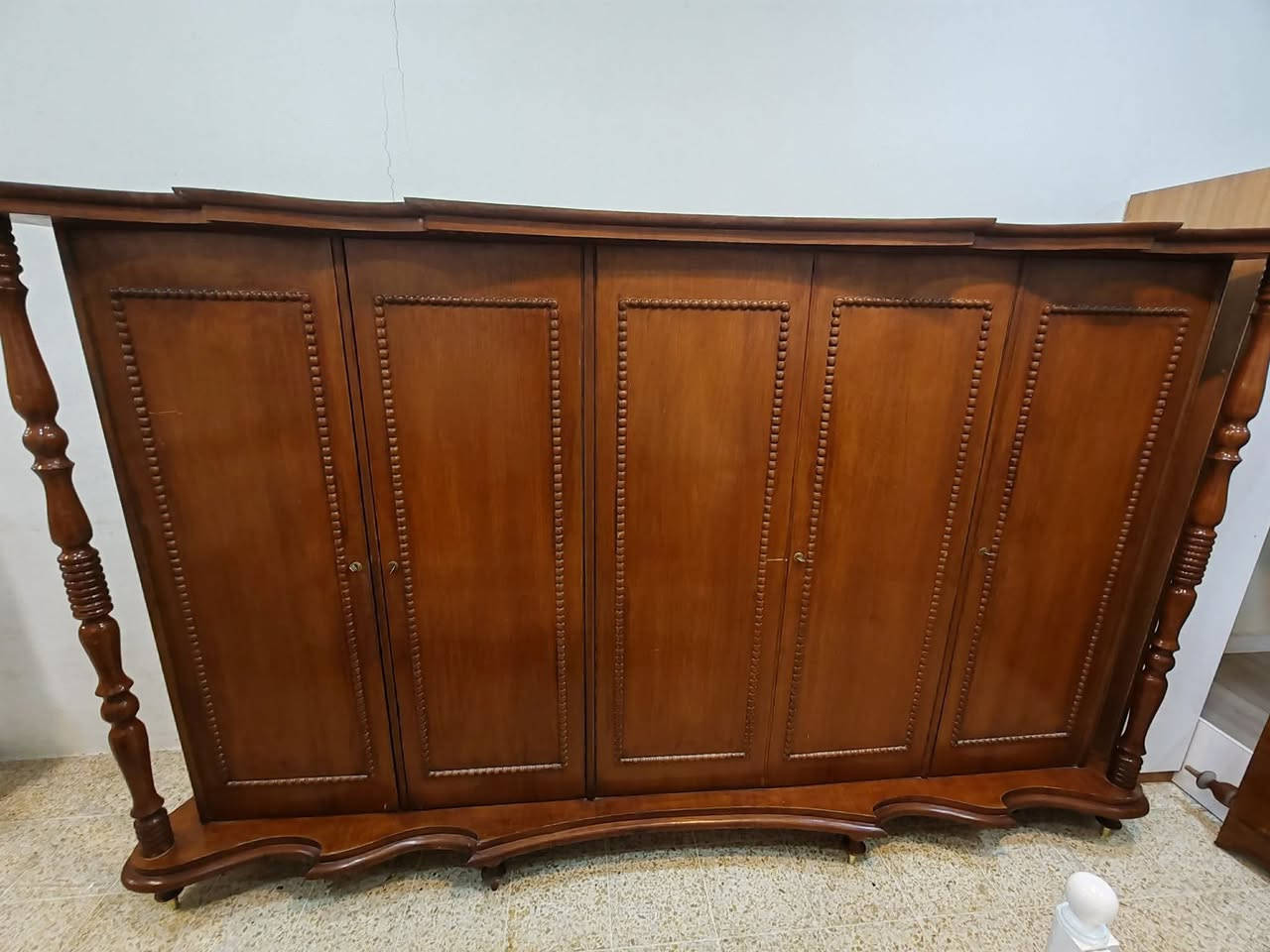 غرفه صاج ثقيل حيل نظيفه 
مال قبل 
500 الف 
مكان المهندسين


**إذا كنت صاحب هذا الإعلان وتريد حذفه لأي سبب، رجاءا أرسل رسالة إلى الدعم الفني**