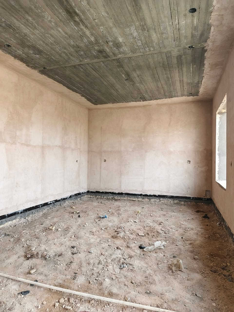 لبخ سمنت وجص وبورك ولط وطلس ونثر درجة أولى استلام مهندس أسعار متواضعه مكطوعه عالمتر مكاني نجف *********** وبي واتساب
