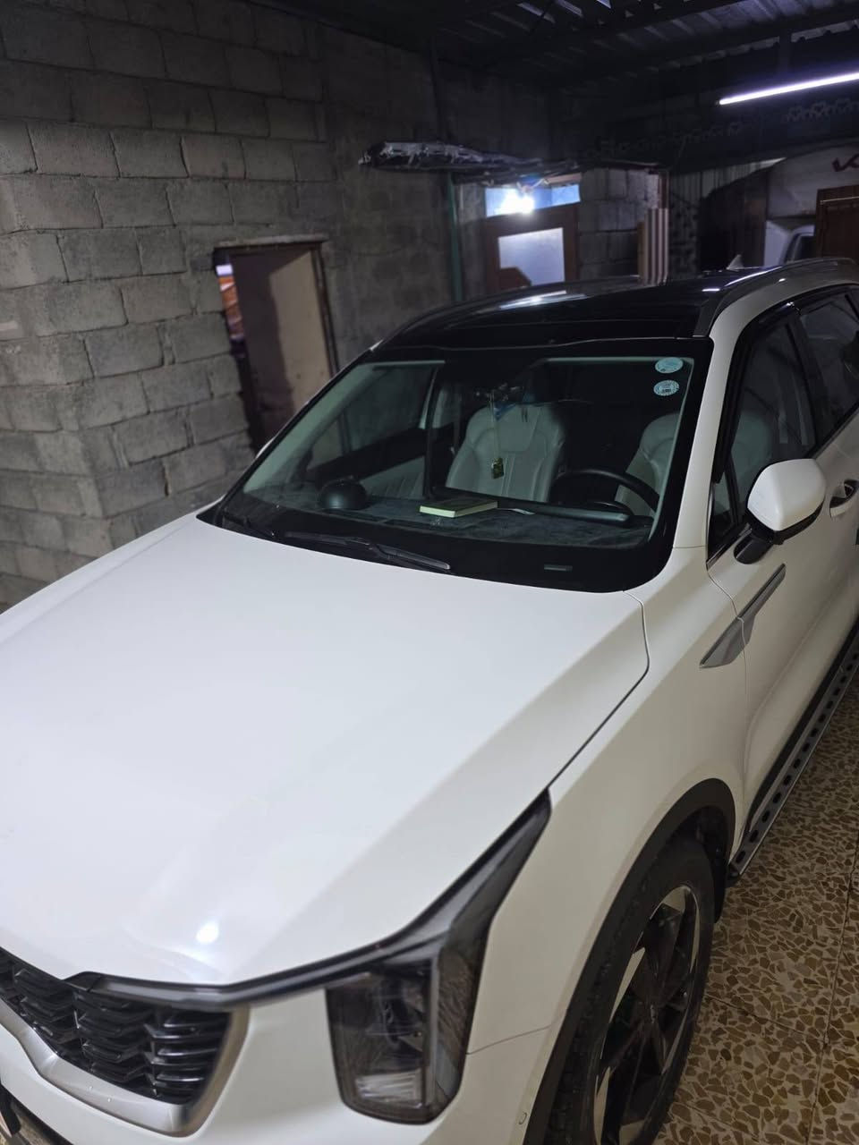 سورنتو 2024 واحد عله واحد
6 سلندر  7 راكب 
  اني شرعي
 مكاني موصل 
  مواصفات فول  
 ماشيه 61 
 4 كامرات
 سياره بدون اي ضرر وبدون اي شخط
 كشنات حار بارد  
  سعرها /335/ وبيه مجال 
*********** كورك 
 *********** اسيا
