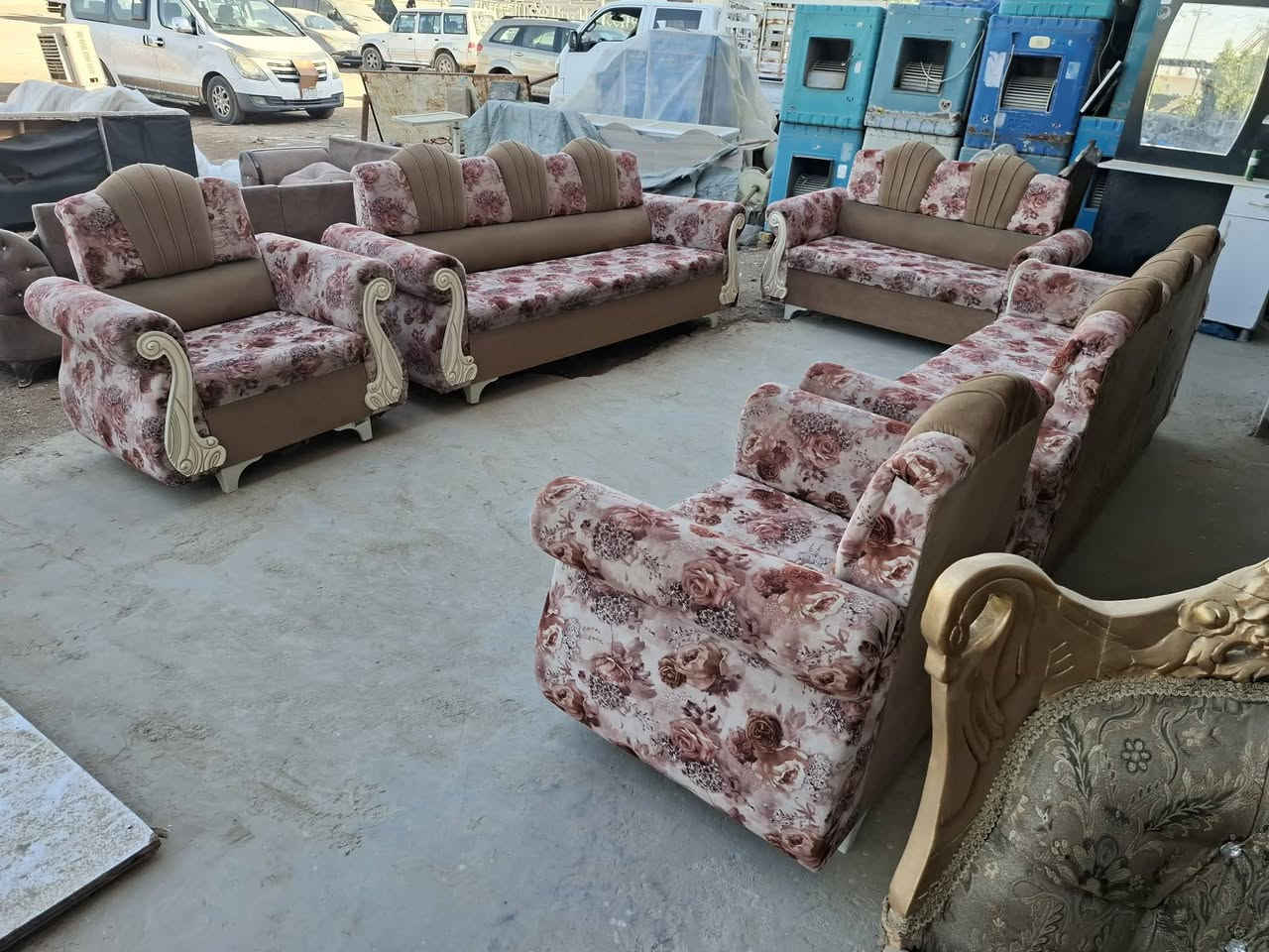 غراض للبيع كلمن وسعره للحجز والاستفسار مراسله خاص ويوجد توصيل داخل بابل واقضيته
دز سكرين صورة الحاجه الي تردونه خاص وتدللون بيع مستعجل 

وغراض نظيفه وحلوة


**إذا كنت صاحب هذا الإعلان وتريد حذفه لأي سبب، رجاءا أرسل رسالة إلى الدعم الفني**