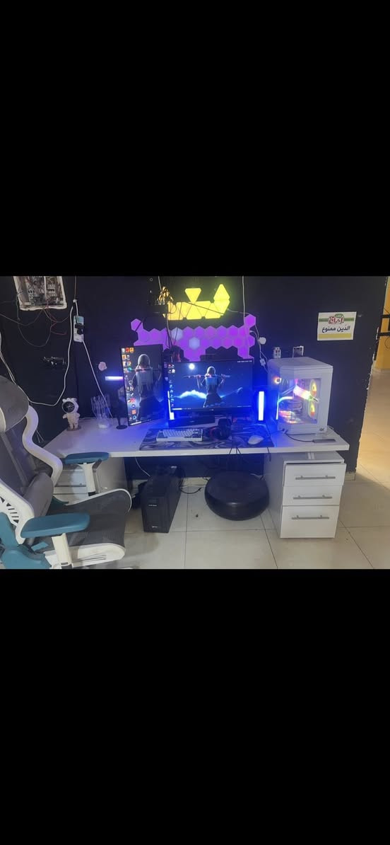 سلام عليكم ميز  للبيع نضيف كلش تجي وشوف بعينك
ميز قياسات

عمق 70

ارتفاع 75

طول 200

ميز مسوي. يم سيفً كمارو ٥٠٠ الف السعر 275

“   

مكاني الاعظميه شارع عشرين 

***********
