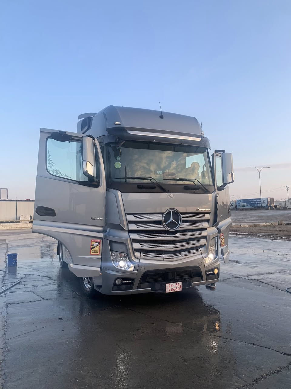 موديل 2018 حجم 18/45
كاميرا حساس سلاجه 
ساقف ليزار باردا كارباي 
لايت زينون علمه ضويه سبليت خازن
تاخم تاير و تاخم ويل كروم
***********
