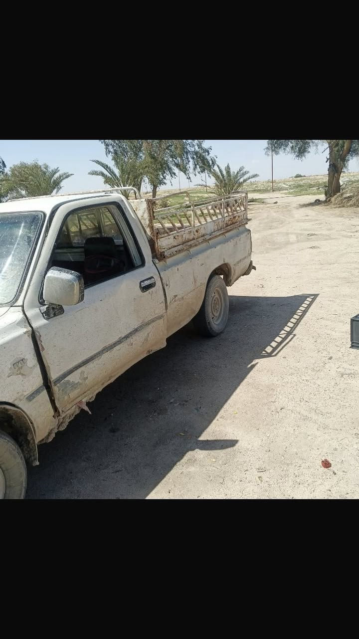سلام عليكم بيك اب دوديل 94 محرك وكير وشاصي كفاله رقم بصره راء    هاتف     ***********
