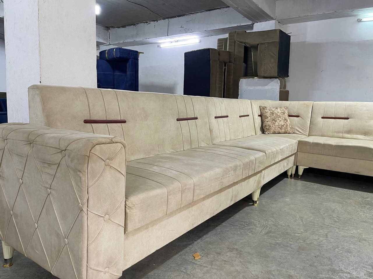 200هەزار
فول دەسکردە
زۆر توندووتۆڵە بێکێشەیە 
بێعەیب  زۆر باکووخاوێنە📦
ژ.م***********
