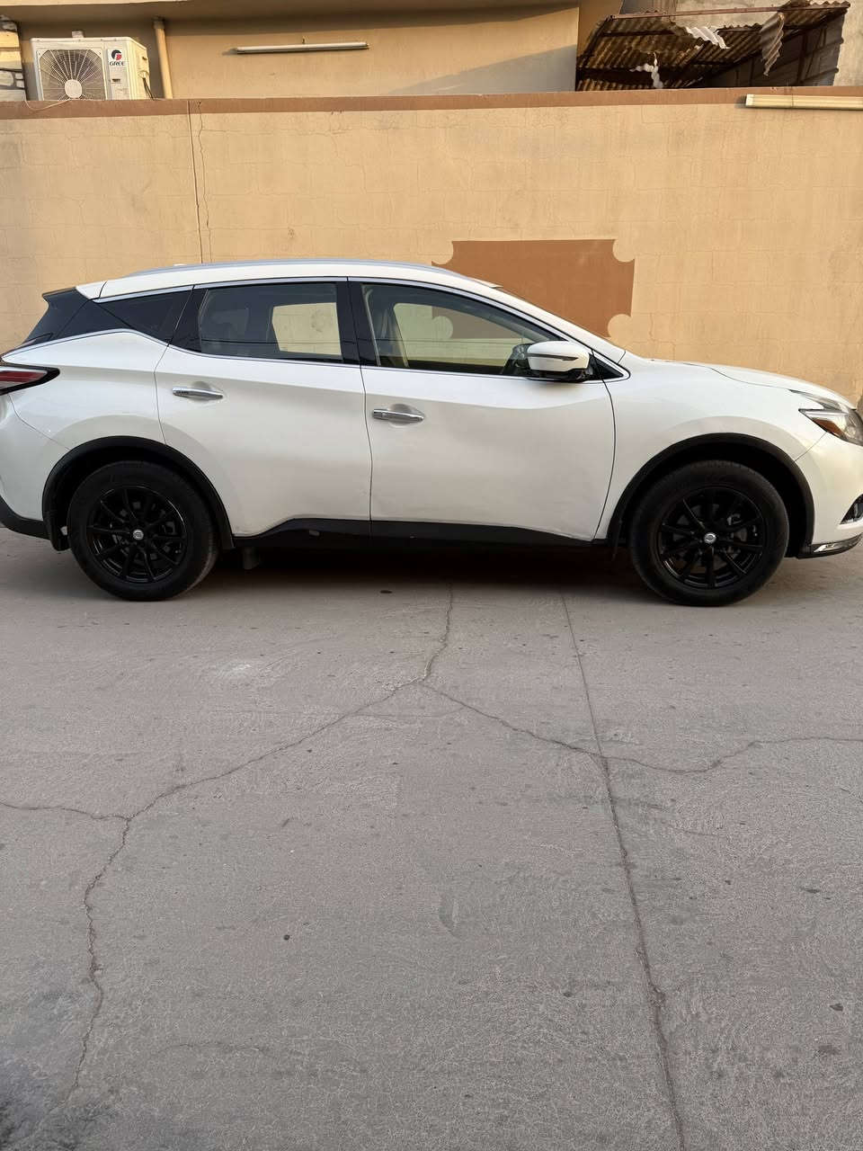 للبيع موديل ١٧ فوول فوول مواصفات اي ستفسار ع رقم مكلف بل نشر *********** مكان كركوك
