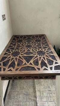 ميز طعام • ٤ كراسي • بغداد