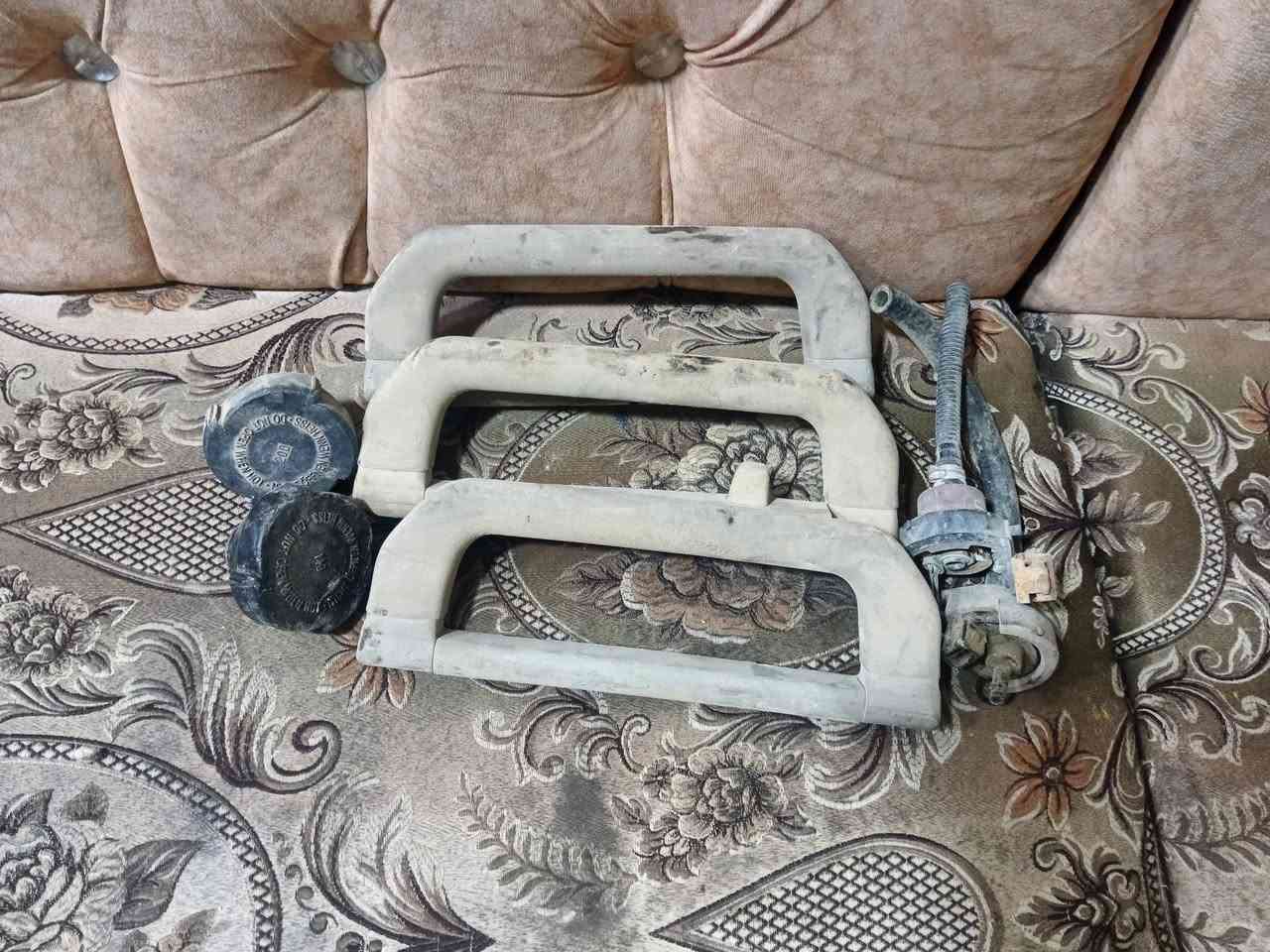 السلام عليكم غراض مال 500
بيبان حاويه جه الصدر والعبرية نقص فقط بطاين  السعر100
دوس عمل حديد بليت نوعيه ثقيله السعر50
دوس بلاستك  السعر60
بدأت ثماره عدد4نضاف السعر25
تحكم تبريد 50
ماصدات نضاف تخم كامل بل دون ضرر وحده مكسوره جامع ومعوضه بجديدة السعر50
ماصدات تخم بي ضررااسعر30
ماطور جامه كامل شغال مع قاعده الجامه30
مسطره نوزلات مع الولف15
بلجكتور زوج15
مكاني حله الثوره


**إذا كنت صاحب هذا الإعلان وتريد حذفه لأي سبب، رجاءا أرسل رسالة إلى الدعم الفني**