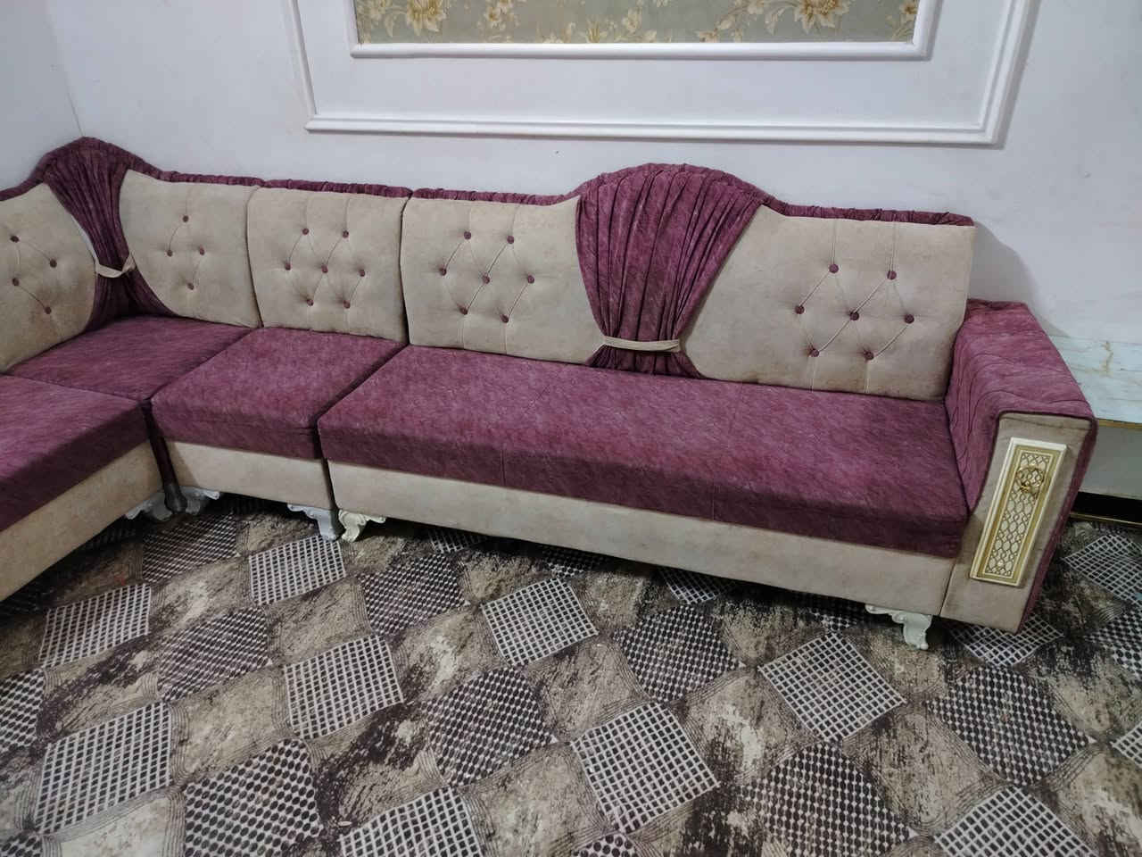 السلا م عليكم تخم نضيف كلش
السعر 350   وبي مجال بسيط
العنوان الحمزه الغربي يم ظاهر ومظهر


**إذا كنت صاحب هذا الإعلان وتريد حذفه لأي سبب، رجاءا أرسل رسالة إلى الدعم الفني**