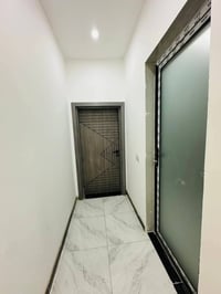 صباغ بيوت • تصليح جدران • معالجة رطوبة