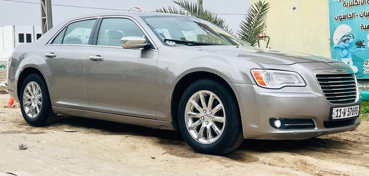 السلام عليكم اوباما موديل 2014اصل مكينه 3600تو ويل ضربه مكفوله بيه رش 4قطع سنويه باسم اخوي استخدام شخصي جاهزه من كلشي مكاني ديوانيه المركز بيع فقط سعره 158وبيه مجال قليل ت*********** ديوانية, القادسية
