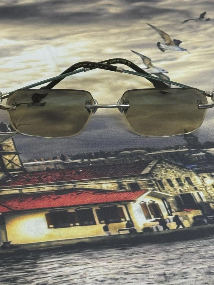 قطعة اليوم تميز بحد ذاته الى ابعد حدود
FRED💎

اورجنال

عدسات كارزايس 💯

والي يعرف كارزايس يعرف قطعه شكد مميزه

لون العدسات تحير توصف جماله

الحجم 57/17

الفريم برم لون اخضر 

عدسات cut diamonds 

للحجز والاستفسار خاص 📥


**إذا كنت صاحب هذا الإعلان وتريد حذفه لأي سبب، رجاءا أرسل رسالة إلى الدعم الفني**