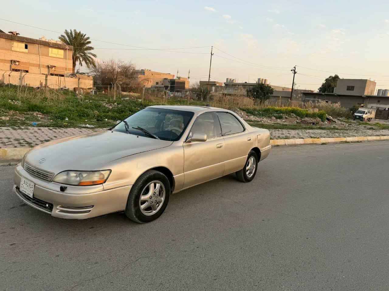 السلام عليكم لگزز للبيع موديل 92 محرك 6 سلندر V رقم بغداد مشروع وطني شرط الوكاله والتحويل سياره صبغ عام بدون گلبه محرك گير صدر تايرات كله بشرط للبيع او المراوسه حسب القناعه
السعر 37 وبيها مجال بسيط للشراي 
العنوان كركوك 
رقم الهاتف***********
