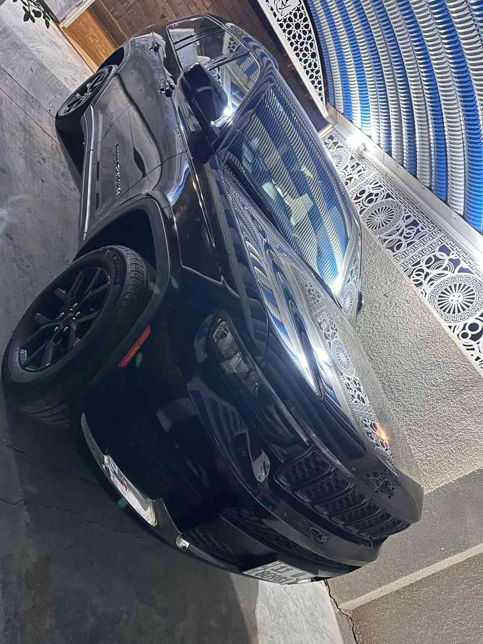 سلام عليكم جيب موديل
2024 فول مواصفات 
رقم بغداد دولي تحويل مباشر
عدا البانوراما كلين بدون
تبديل ما مفتوح بيها ولا
قطعه كفاله عامه من 
الصبغ 7 راكب لون مميز
زيتوني طوخ السياره 
جديده احلى من الصور 
السعر 350 وبيها مجال
حك الجيه مكاني بغداد 
اليوسفيه الرقم 
*********** بي واتساب
***********
