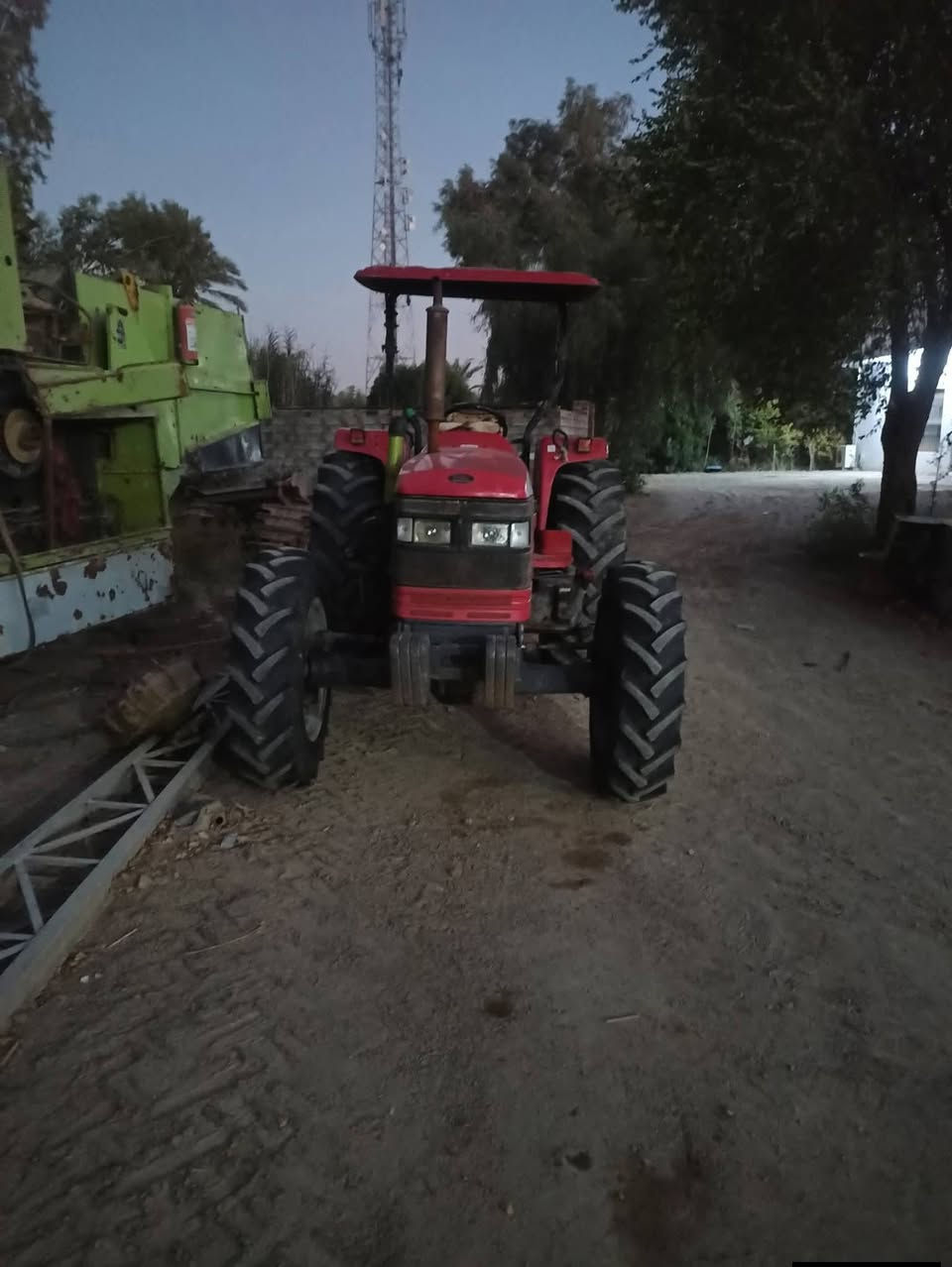 كاروبه للبيع مهادره هنديه 2012 كتاب شركه السعر 14 مليون وبيها مجال 
***********
