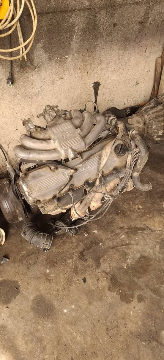 مكينة للبيع شغالة ١٠٠ بل ١٠٠ تفاصيل خاص او هاذ رقمي ***********
