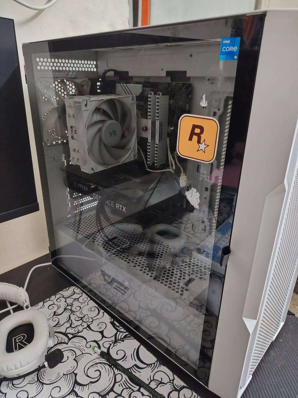 سلام عليكم تجميعه للبيع السعر 850 وبيه مجال حك الجية 
*********** بغداد الشعله 
i5 12400f
RTX 3060TI
RM 16 3200 
M. 2 256
Hdd 1t
