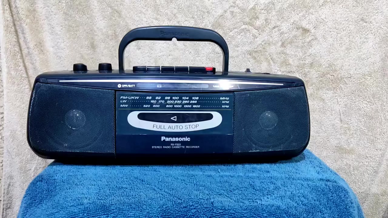 راديو مسجل باناسونيك 
راديو شرط الشغل 
المسجل يحتاج قايش 
٣٠ الف مع التوصيل


**إذا كنت صاحب هذا الإعلان وتريد حذفه لأي سبب، رجاءا أرسل رسالة إلى الدعم الفني**