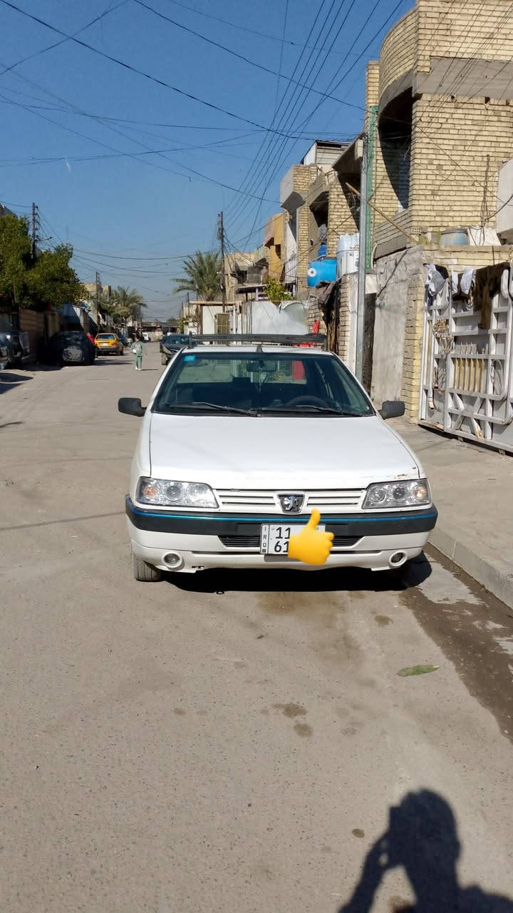 السلام عليكم
بيجو رواى 2009 للبيع 
مكينه وكير واكسل وتبريد خير من الله 
السياره جاهزه رقم بغداد انكليزي تحويل ثاني يوم 
مكاني بغداد الزعفرانية 
السعر 27 
رقم الهاتف ***********
