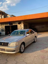بڕاوە دیفۆڕی • بنزين • ٢٠٠١