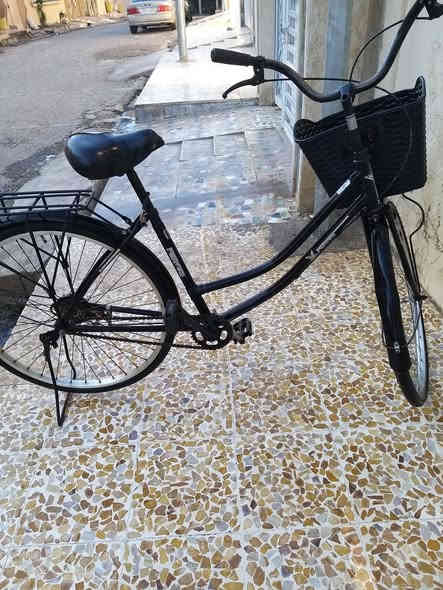 السلام عليكم بايسكل للبيع السعر 50 العنوان موصل حي سومر 
للاستفسار ***********
