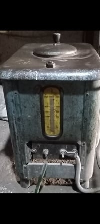 ماكنه لحام نرويجية الصنع بحاله جيده للبيع  ٠٧٧٧٦٩٢٤٠٦٦