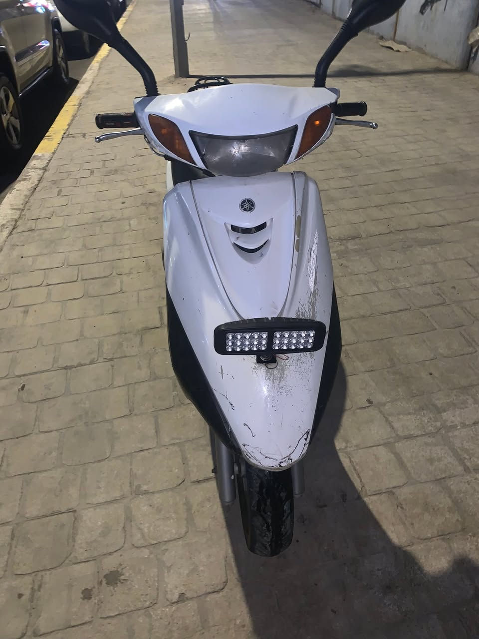 دراجه ابريز لايت عالي كهربائيات شغاله محرك ناعم فشكه ابلاديه كابريته اصليه شلعه ومعدل السعر ٤٢٥ مكاني جادريه او امراوس ابلايت ناصي   خاص.   ***********
