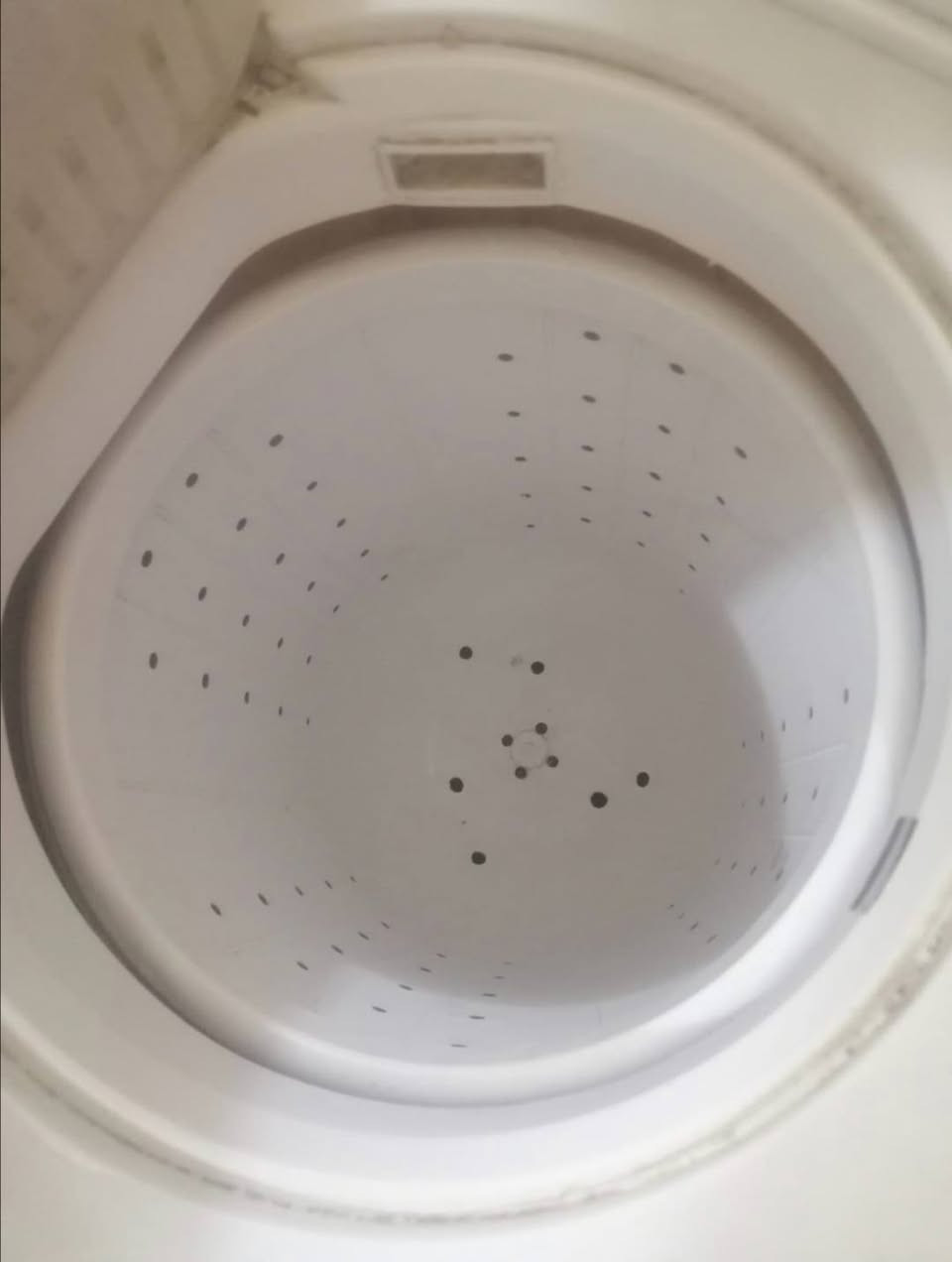 السلام عليكم
غسالة ٨ ونص كيلو حجم صغير
نظيفة تشتغل غسل وتجفيف ماداخلة تصليح
العنوان كوفة سعرها ٦٥ وبيها مجال


**إذا كنت صاحب هذا الإعلان وتريد حذفه لأي سبب، رجاءا أرسل رسالة إلى الدعم الفني**