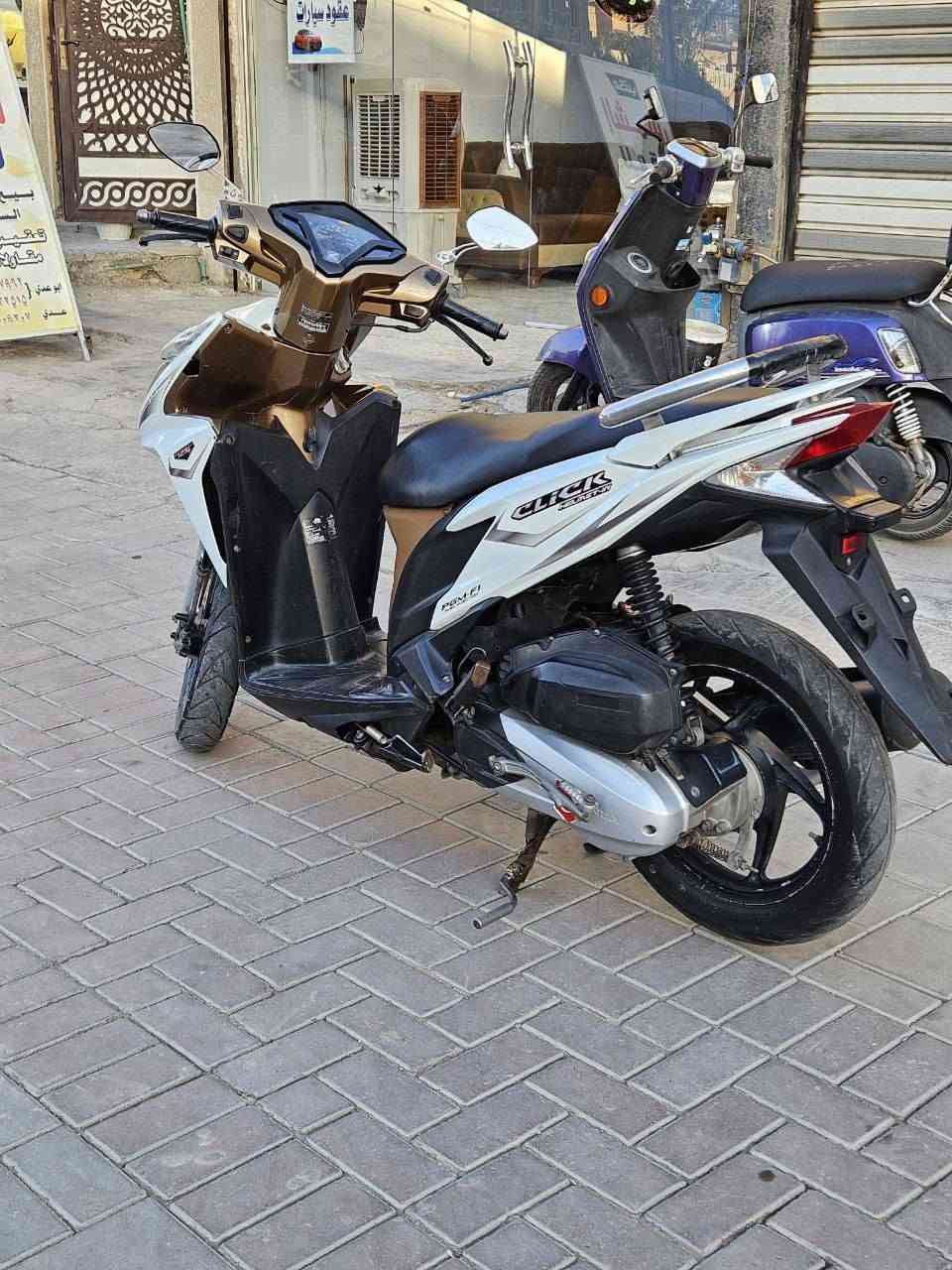 هوندا ياباني مكينه وصدر وتايرات بيسي إكس حساس ازدحام نوزل استاند حساس كهربائيات كامله مكينه مكفوله من الفتح ناعمه جدآ شلعه ومعدل فول دراجه بدون مصرف ربع دينار السعر 850 مكاني بغداد الشعب
رقمي رصيد ***********
رقمي واتساب *********** بغداد, العراق
