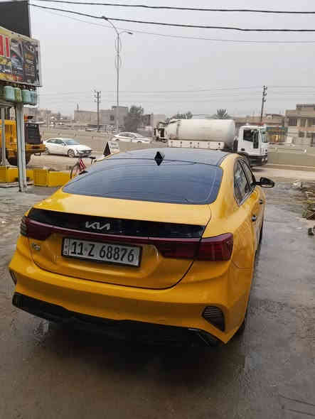 السلام عليكم كي ثري وارد كندي حادثها جاملغ وباب السايق جالملغ لخلفي شويه جيتي لاين فول عده لفتحه لمديل 22  لتحويل يوم ثاني لعنوان بغداد لزعفرانيه لاتصال ع رقم .‏‪***********‬‏ لسعر /120وبيها مجال للطيبين
