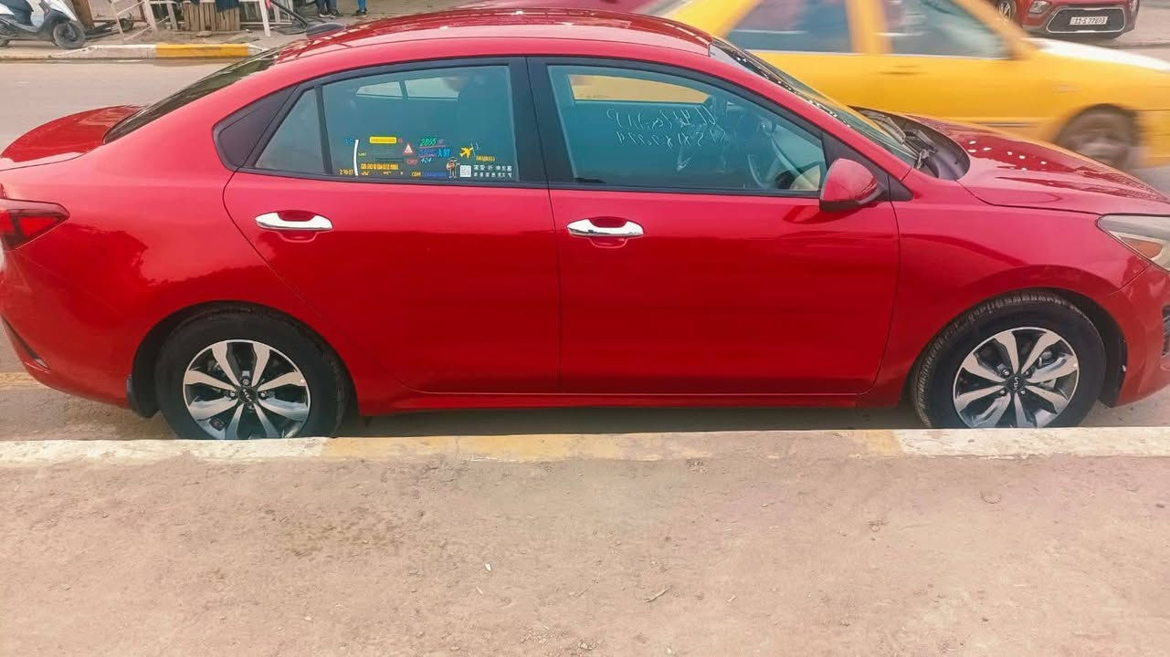 السلام عليكم
موديل 2022
للبيع كيا ريو
وارد امريكي رقم بغداد انكليزي محرك 1600
شاشه جبيره 
بصمه 
بصمة تشغيل
يدات نيكل
كير 8 نمر
رادار امامي 
كامره دواره
تحكم ستيرن كروز سرعه
تبريد ثلج
شاشة اعطال
لايت زنون
حادثهة جاملغين وبنيد وبيهة تصليح بسيط بالغد سياره جاهزه من كل نواحي
بااسمي العنوان الاعظميه
السعر 115

***********
