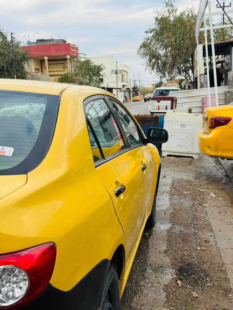 السلام عليكم كورلا رقم بغداد مشروع وطني بسمي السياره مصفره هيئه وغرمات موديل ١٢ سياره نظيفه حيل ناقصها صبغ فقط ضربتها الجاملغ الخلف السائق أما الباقي ملاحضات بسيطه سياره صدر ٨٥بل ١٠٠ سعر ١١٥$ وقابله للتفاوض 🩶

*********** للاتصال 

7502909884 واتساب
