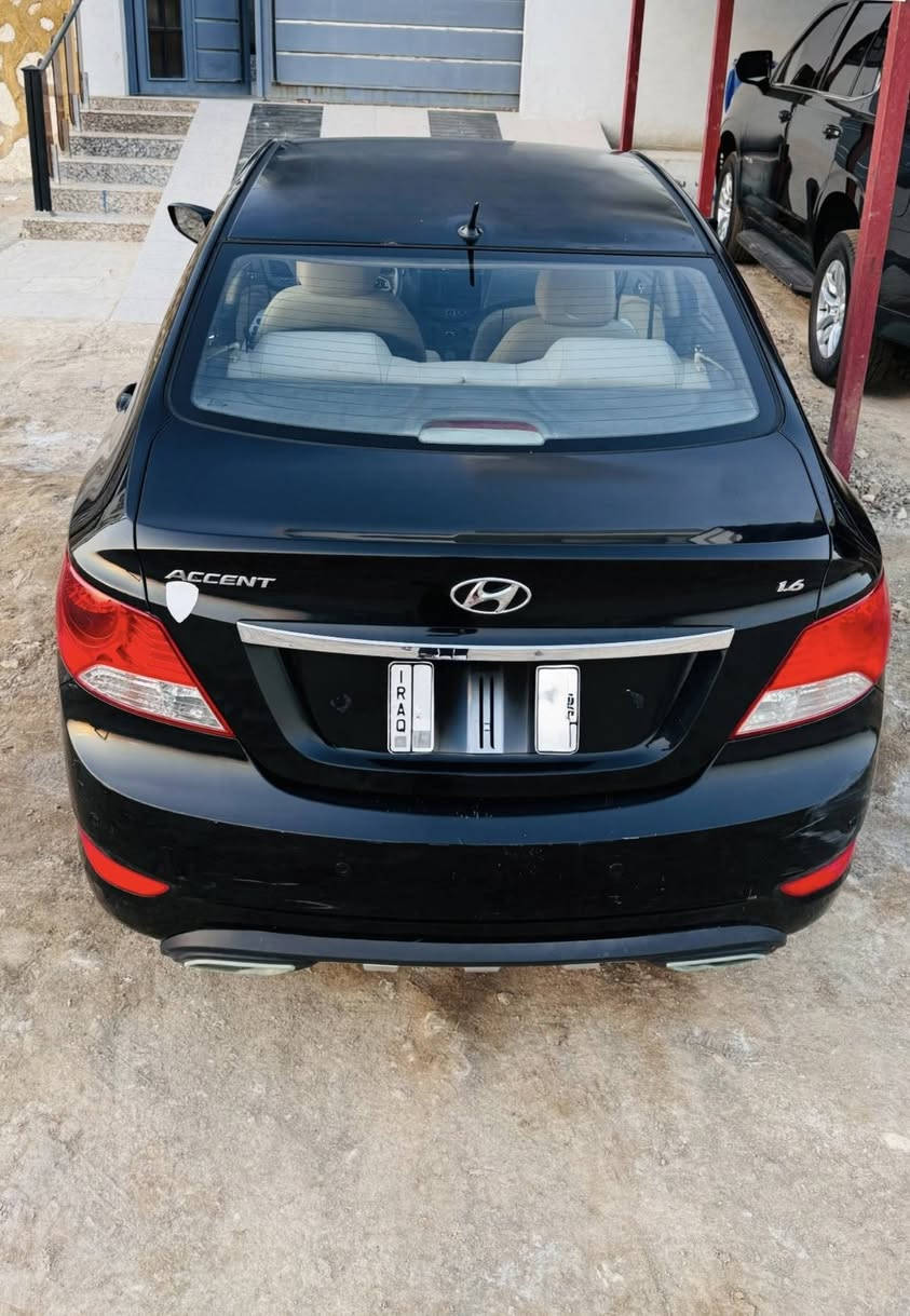 السلام عليكم
السلام عليكم  
اكسنت خليجي 2015  محرك 1600 
ماشية 150 الف رقم كربلاء بأسمي 
بدون ضربة بدون صبغ فقط بارد   
مكانها ديوانية 
السعر 93 وبيها مجال 
***********
