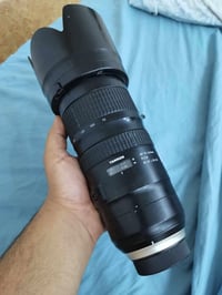 متوفر عدسة نيكون 70-200 للبيع للتواصل 07733756511 واتساب