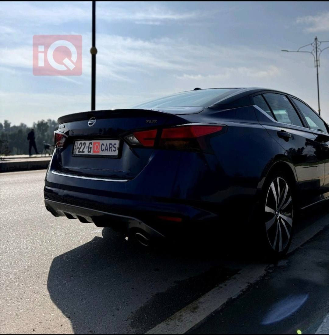 نيسان التما للبيع
موديل 2019 
وارد امريكي
لون نيلي
رقم أربيل
عداد المسافة167الف كيلو
مواصفات:SR plus فول واحد على واحد
كشنات جلد ، كامرة خلفية ،تحكم على المنحدرا، مستشعر وقوف ، تدفئة المقاعد ، فتحة سقف ،بصمة ،مثبت سرعة ،مرايا جانبية كهربائية ، شاشة ،مراقبة النقطة العمياء ،نظام المفتاح الذكي ،مقاعد كهربائية ، مصابيح زينون الامامية ، مانع انزلاق ، تشغيل عن بعد ، ABS ، AWD ،رادار ، نظام مانع السرقة ، حساسات ضغط الاطارات، نظام تنبيه السايق ، تبريد تدفئة فول ،حجم الويل 19
بعد بيها مواصفات اكثر 
*مكان السيارة موصل

***********واتساب
***********واتساب
السعر راسلني عالواتساب وتدلل
