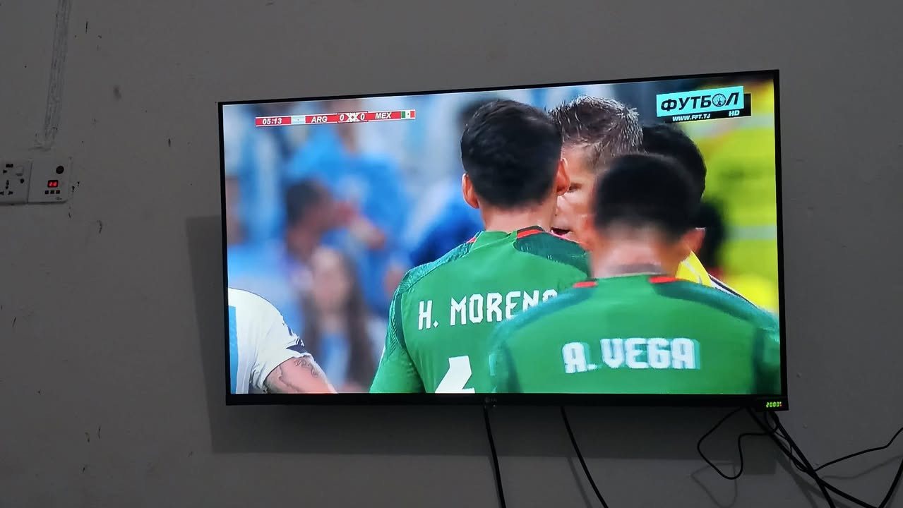 مستمرين بتنصيب الاقمار المجانية 
بلا اشتراك بلا انترنت ولا دوخة السيرفر  بشكل دائمي ومجاني
دقة خيالية HD +
تابع كاس العالم وما بعده من الدوريات والبطولات(اسباني، انكليزي، دوري ابطال اوربا...) 
استثمر فلوسك على مدى بعيد من المشاهدو المجانية 

للتنصيب داخل ناحيه السلام
         ***********
مهدي كاضم محيبس
