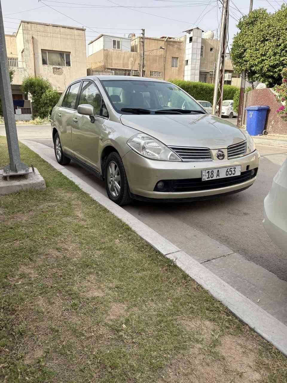 2007 خليجي مناقصه برغي تبريد تايرات قبل اسبوع  تبريده ممتاز مصبوغه عام اثر جلح باسمي مكانه بالمنصور خلف مول المنصور  *********** السعر 79 ورقه
