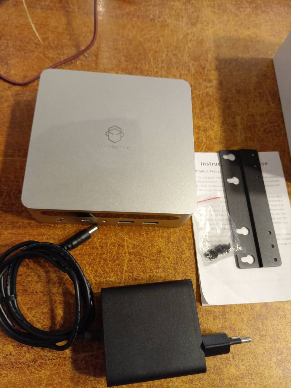 مني pc نظيف جدا ومواصفات حديث رازين 6900HXمعالج ورام 32 غيغيه قطعتين ddr5 هارد الأول 500 nvm2 لنظام والأخر 1 تير لخزن nvm2 مع محولة خارجية 🌹سعر 600 الف مع التوصيل مجانا


**إذا كنت صاحب هذا الإعلان وتريد حذفه لأي سبب، رجاءا أرسل رسالة إلى الدعم الفني**