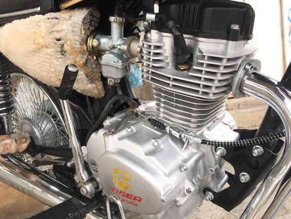 تايكر ٤كير ابو النمر ختم حفر موديل 25 مستعمل قليل حيل كله شركه وبلادي اوراق بي
مكاني جباره ***********
