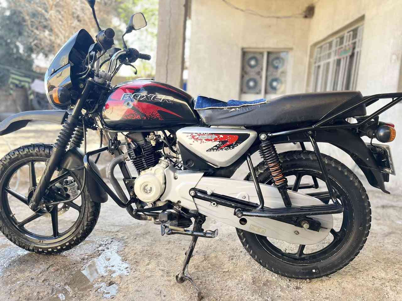 السلام عليكم من رخصت صاحب الكروب
بوكسر جبلي مديل 2020 رقم بغداد انكليزي هزه جديده بسمي تحويل ثاني يوم دراجه نضيفه و جازه مكينه تجفيته شركه ماشيه 46 عليه ادامه عامه وتبديله دهن جديده الدراجه اسعمال شخصي مو دلفري عنواني بغداد قرب علوه الرشيد السعر 1700 للستفسار رقم : ***********
