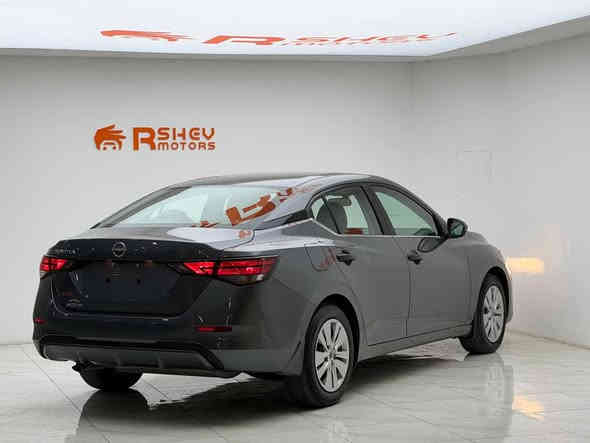 Nissan sentra S 2024
ماشية 20 الف
وارد امريكي حادث خفيف بدون ايرباك 
شبرين بنيد صبغ فقط
السعر 143 
مكان السيارة  دهوك
رقم مؤقت تترقم شمالي فقط
رقم الشاصي وصورة الحادث موجودة وية الصور 
للمزيد من المعلومات ***********
