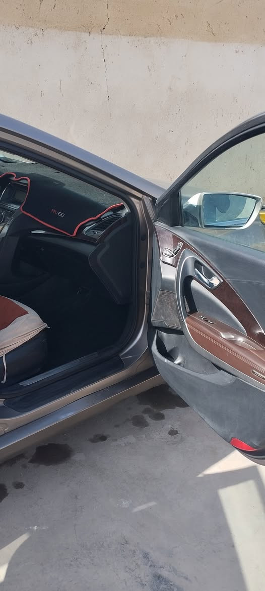 ياالله ازيره للبيع مديل13رقم شمالي هزه وسنويه وارقام جدد مكينه6 جاهزه من كلشي برح اموتكم شوفو لفيديو كلشي موضح بي جاهزه من كلشي كير مكينه حداديه سياره جديده السعر97مكان شارع كربلاء نجف***********
