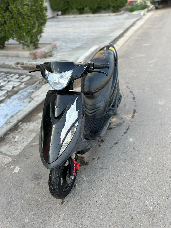 السلام عليكم اخوتي ماكس عدله للبيع دراجه بلاديه كلها ختم واحد نكره سلف ملاح مالته فول وناعمه ومكفوله من كلشي شلعه ومعدل جيب فيتر وتعال افحص اوراق كامله منفيس وصل معرض موجود صاله شهرين و 15 يوم نازله من رمبه دراجه كهربائيات كامله  تاير خلفي جديد  السعر راسلني  وتدلل مكاني بغداد شارع فلسطين *********** متواجد واتساب واتصال
